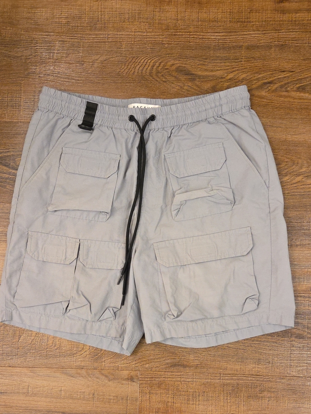 PacSun Gray Men's Cargo Shorts with Black Drawstring. Size Small